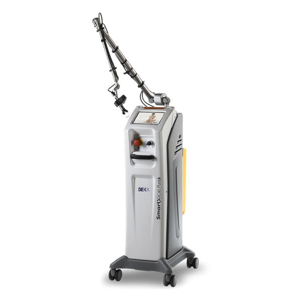 Laser CO2 Fracționat (Rejuvenare Cutanată Avansată)